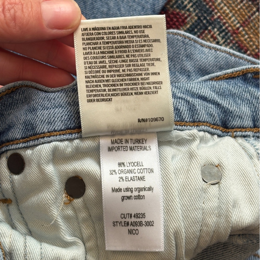 Agolde Nico Light Blue Skinny Jeans - Picture 6 of 6